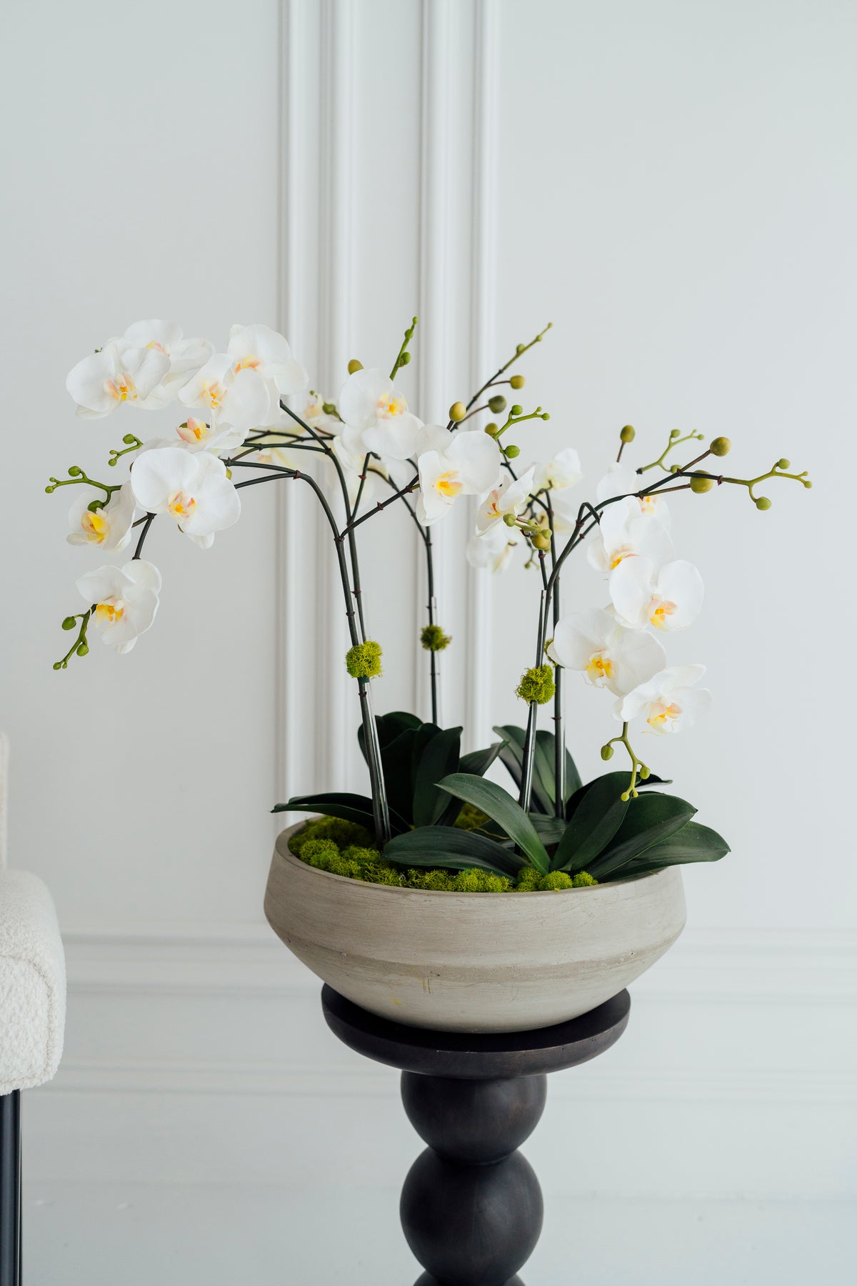 Soie Amour artificial flower XL Orchids in Cement Vase arrangement