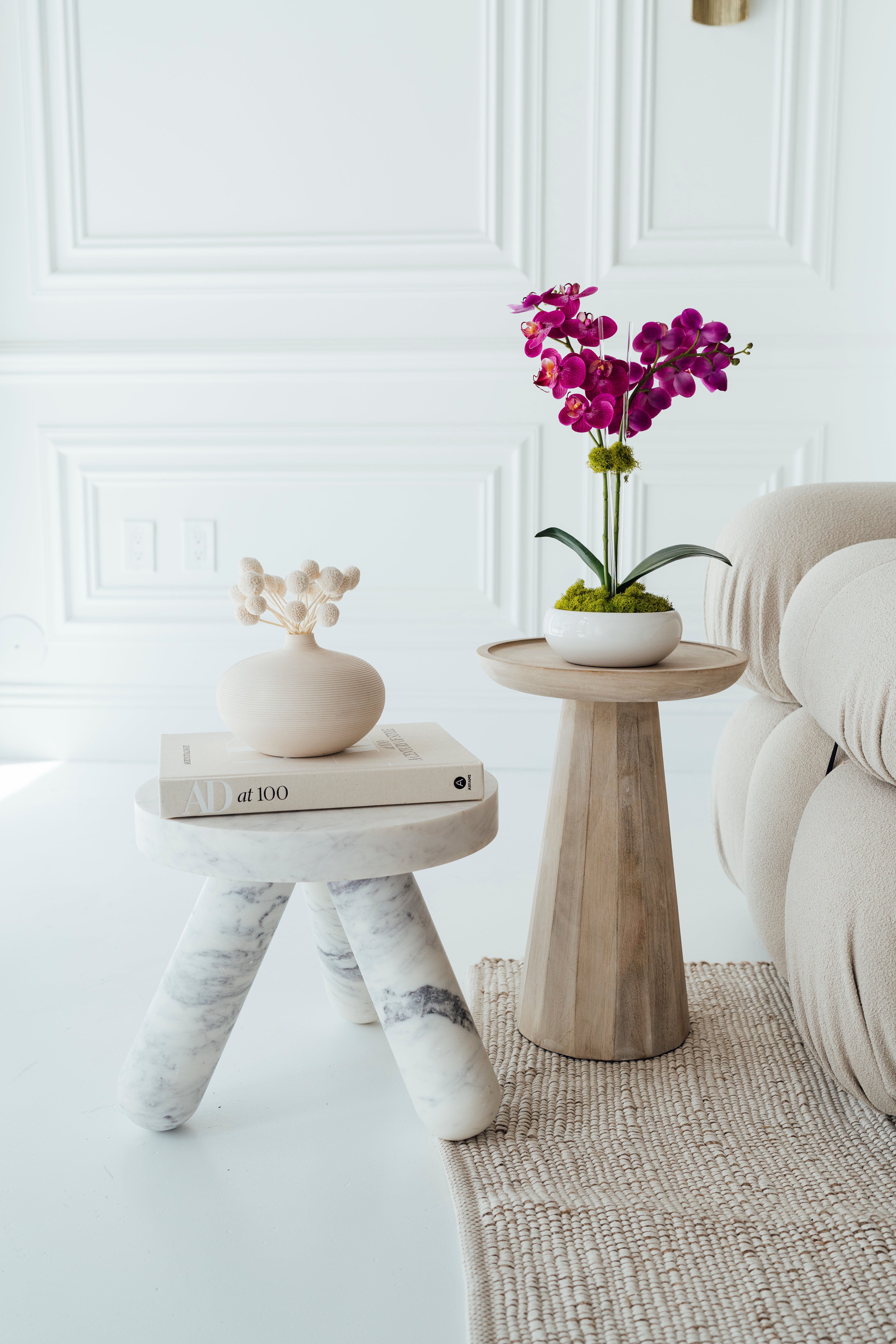 Soie Amour fake flowers Mini Size Fuschia Orchids for contemporary interiors